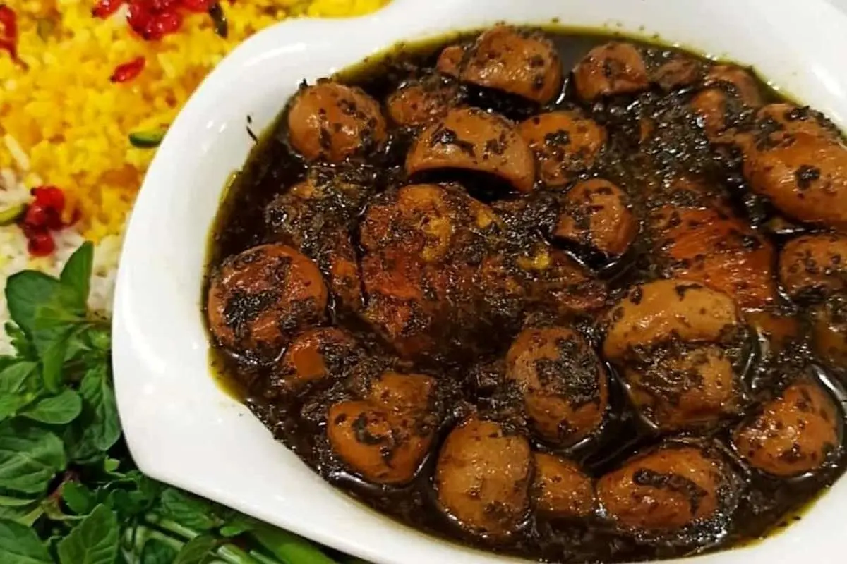 طرز تهیه خورش مرغ و قارچ