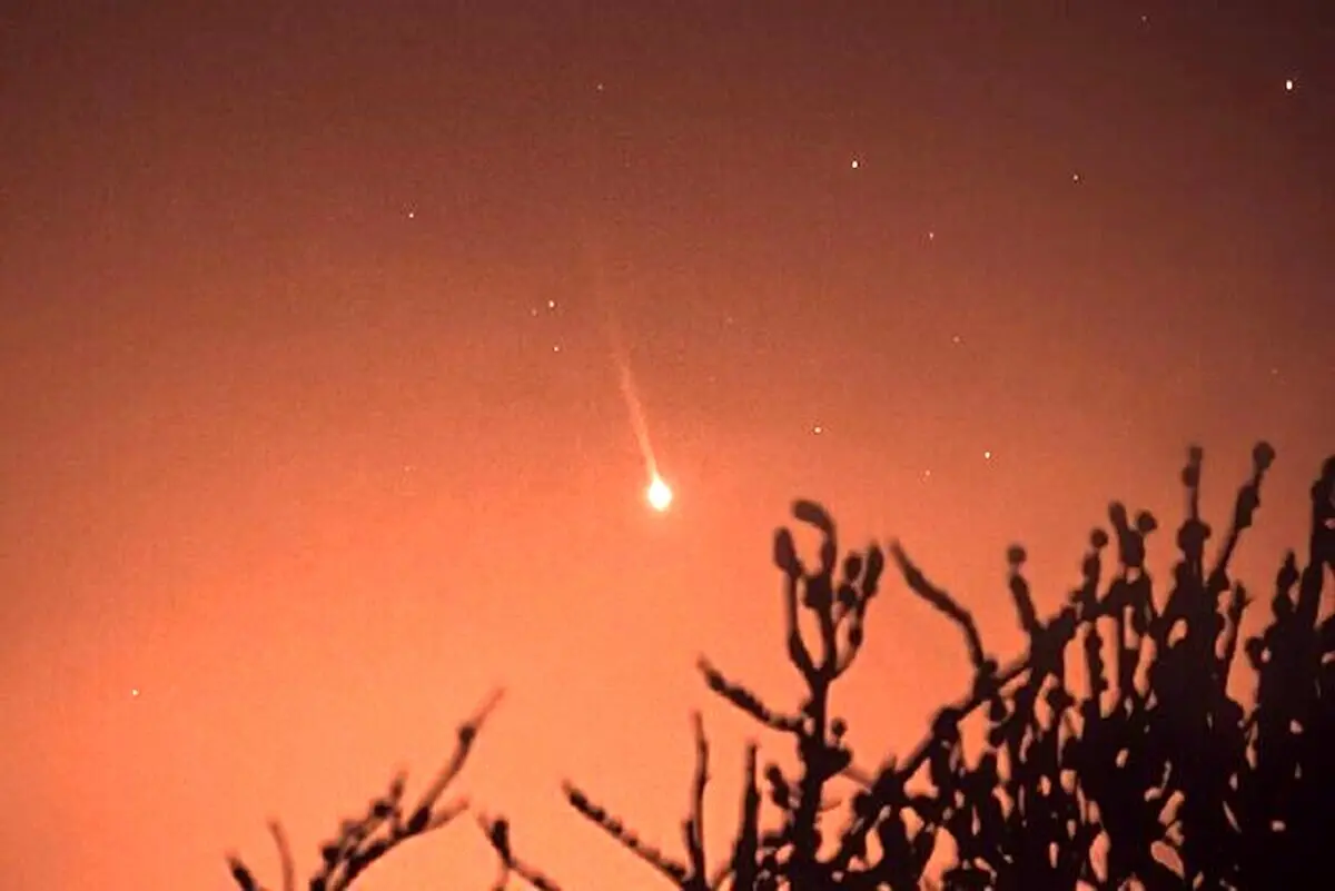 عکس خیره‌کننده یک عکاس نجومی از دنباله عطارد