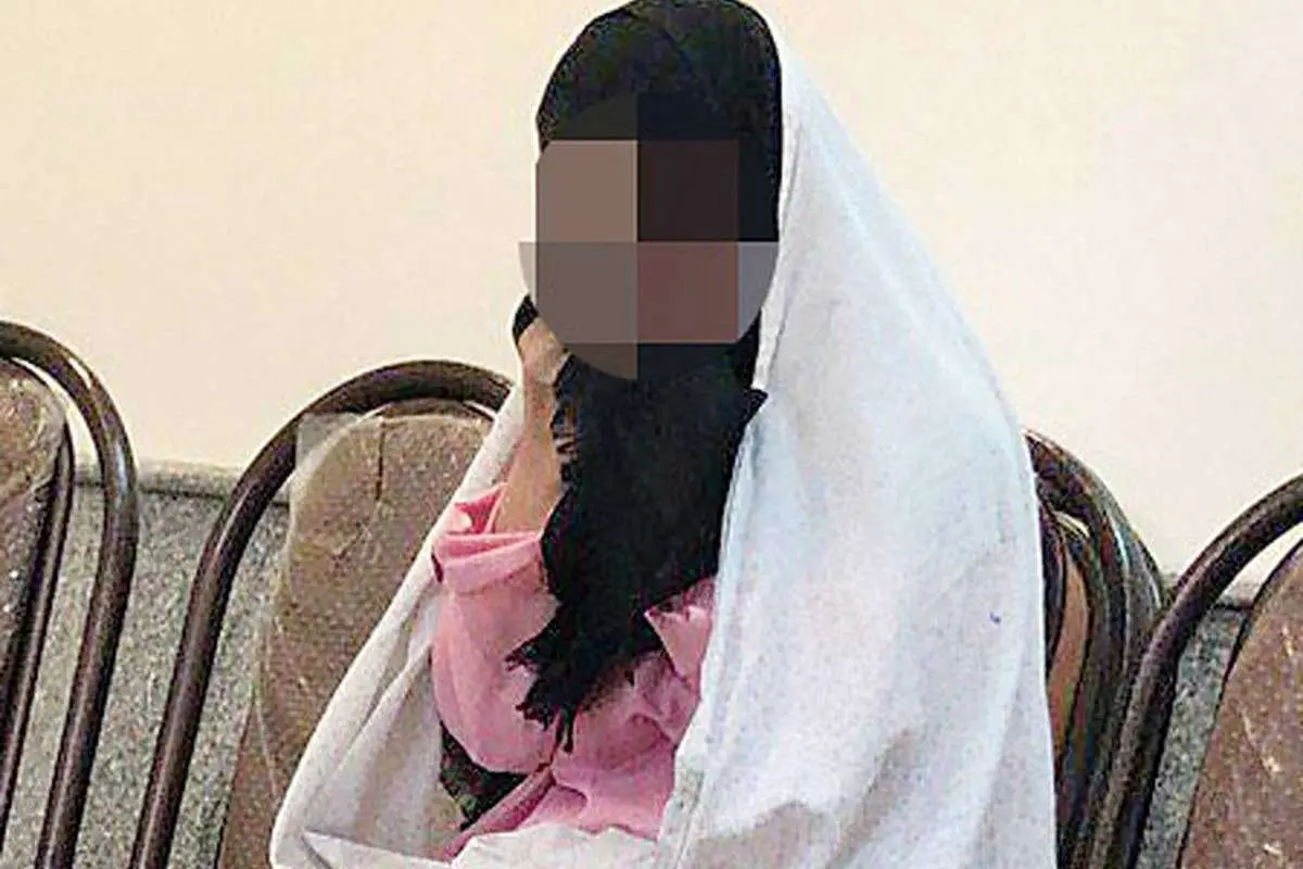 ماجرای رابطه پنهانی دختر جوان با رئیساش و سرقت از خانه او