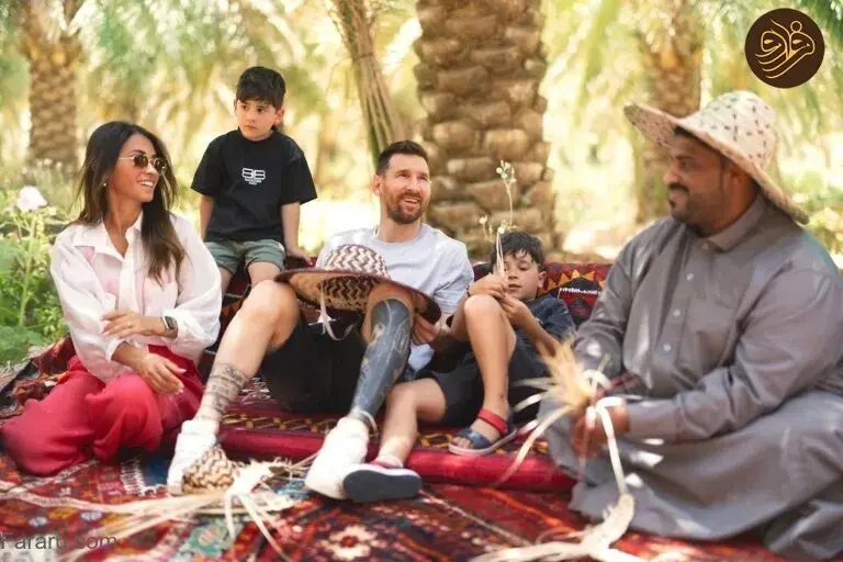 (عکس) خوشگذرانی لیونل مسی با خانواده‌اش در عربستان