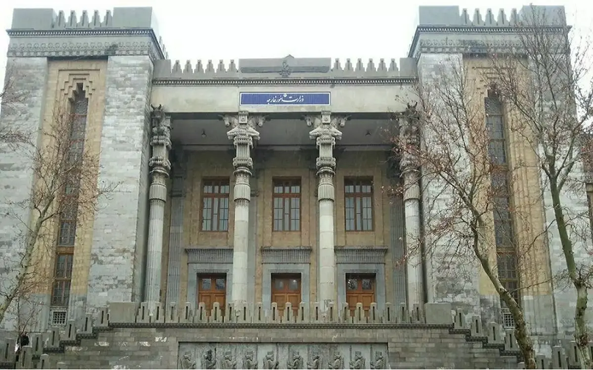 معاون کنسولی وزارت خارجه: شرایط ایرانیان در کشور‌های مختلف را پایش می‌کنیم