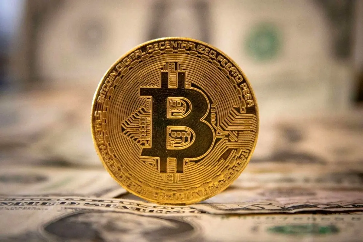 سقوط ۲ درصدی ارزش بیت‌کوین