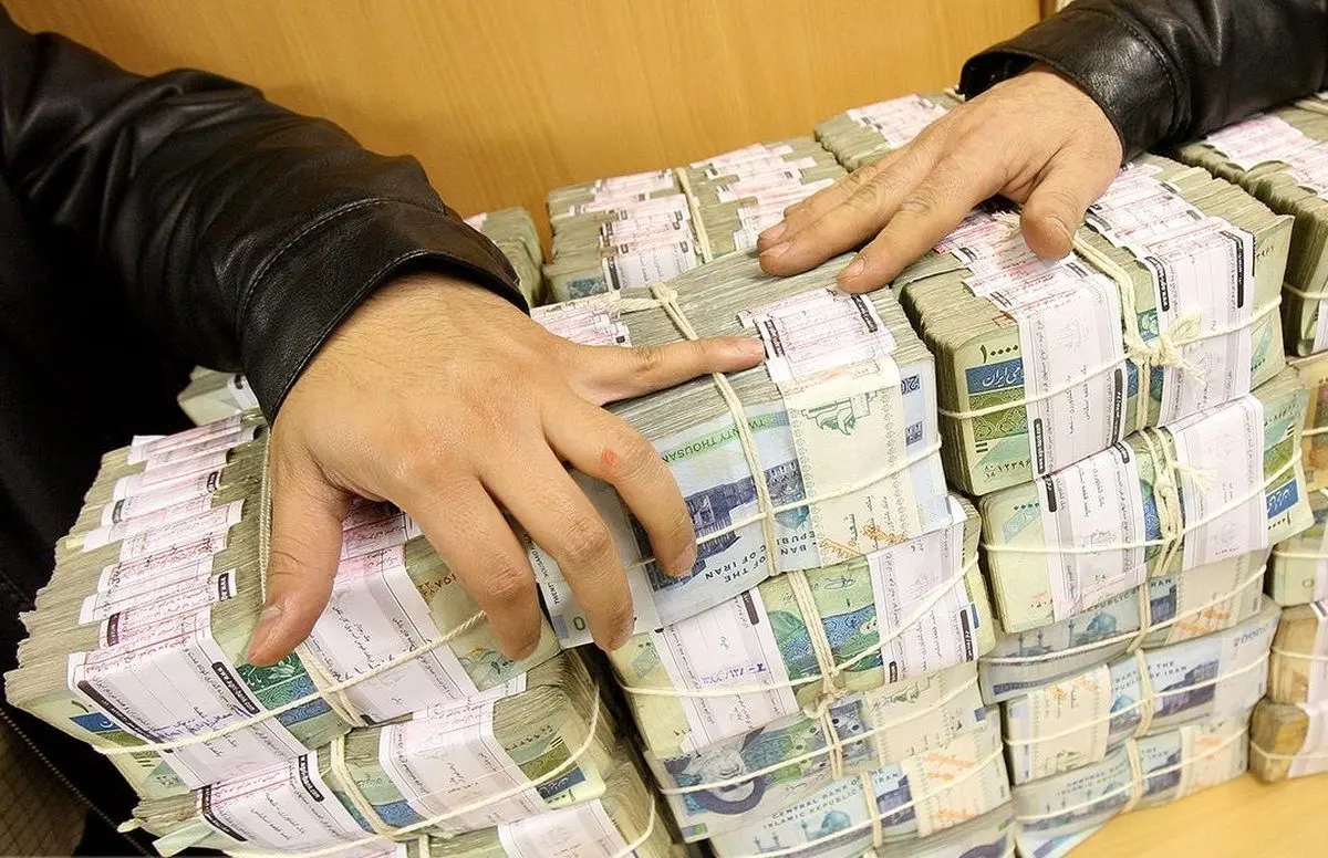 وام‌های میلیاردی کارکنان بانک‌ها به مجلس کشیده شد
