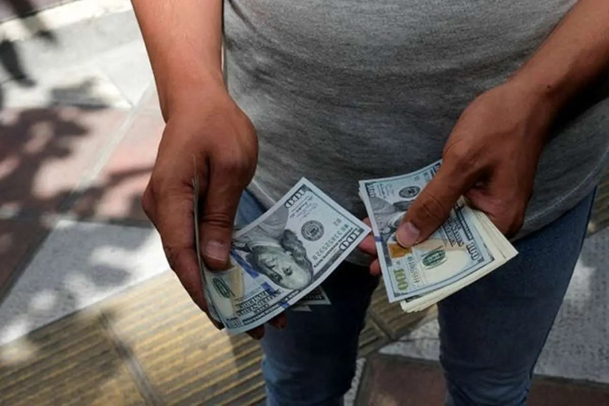 نرخ ارز، دلار، سکه، طلا و یورو چهارشنبه ۱۳ اردیبهشت ۱۴۰۲