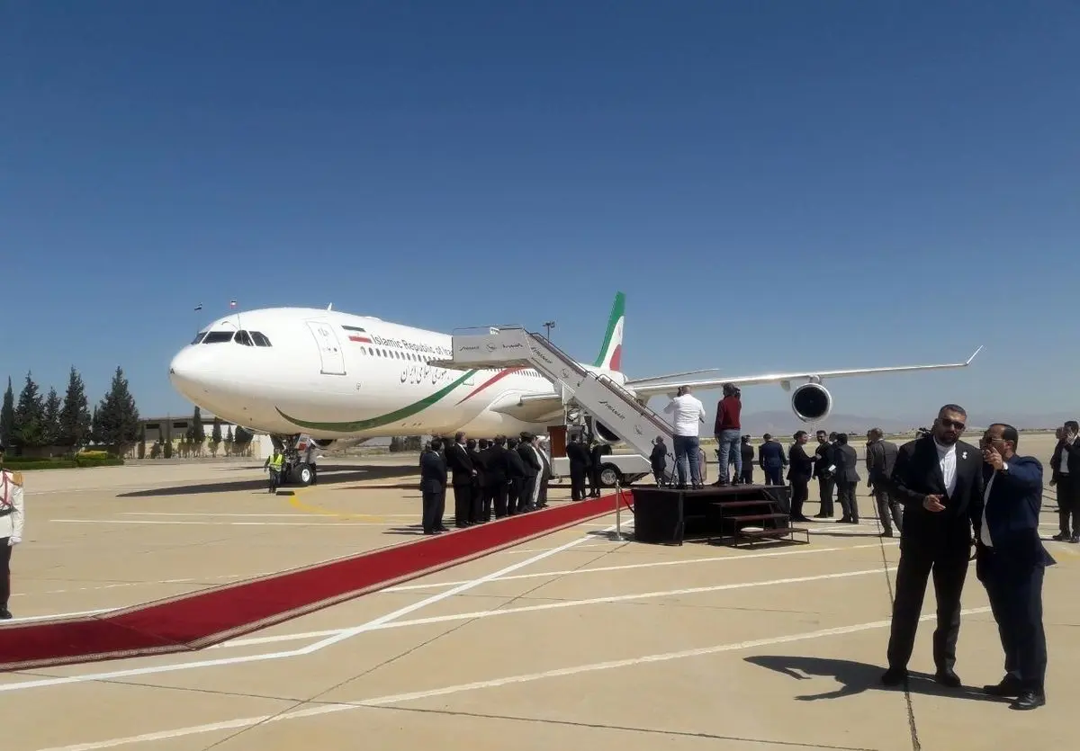 (ویدئو) لحظه ورود رئیسی به فرودگاه دمشق و استقبال هیأت سوری