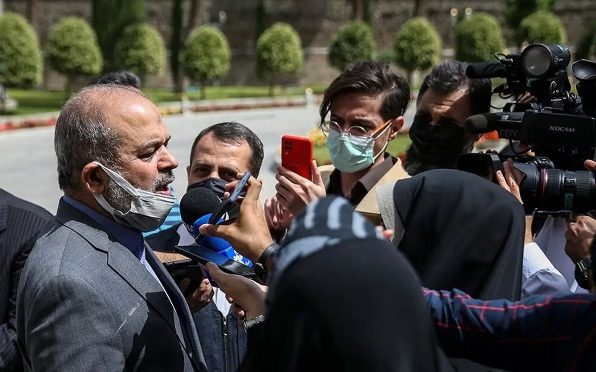وزیر کشور: در فضای مجازی تلاش برای ترویج بی‌قانونی صورت نگیرد