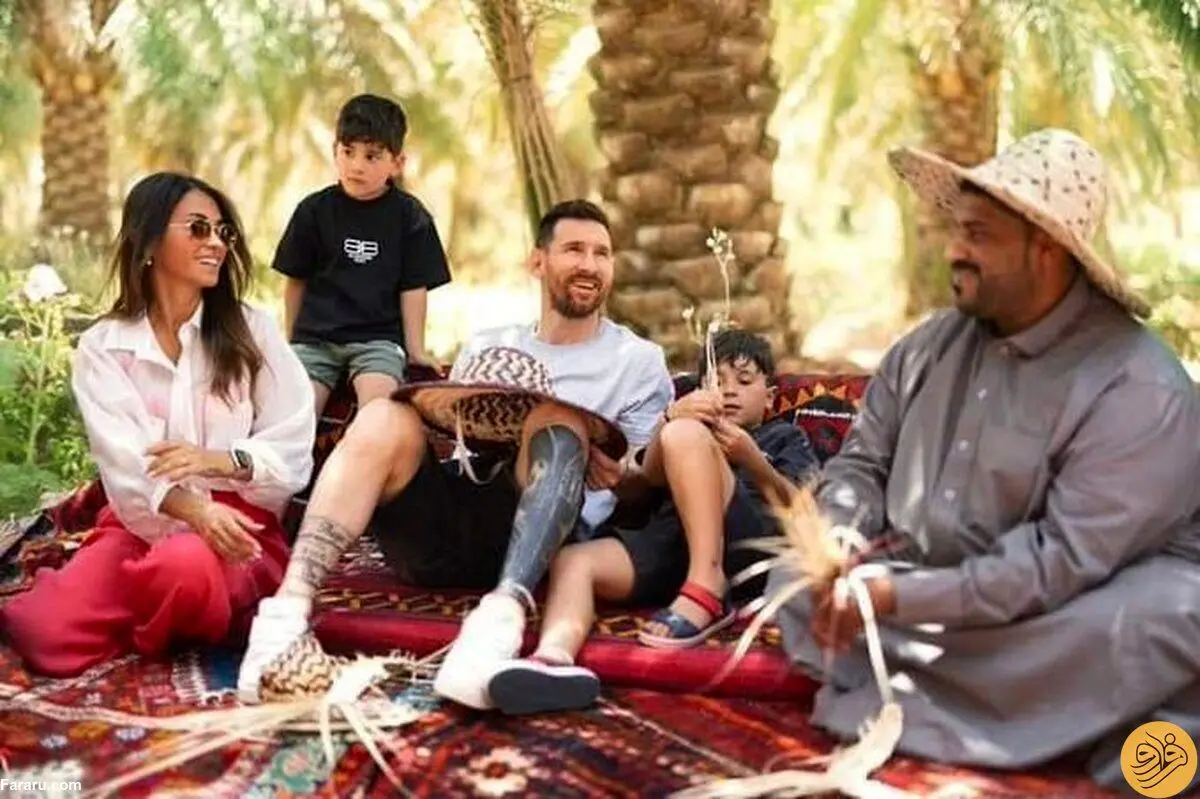 (عکس) تیپ خاص همسر مسی در سفر به عربستان