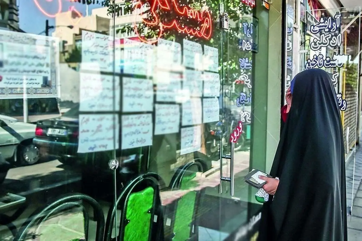 ادعای عجیب عضو اتحادیه مشاوران املاک؛ عامل گرانی در بازار اجاره حمایت دولت از مستاجران است!