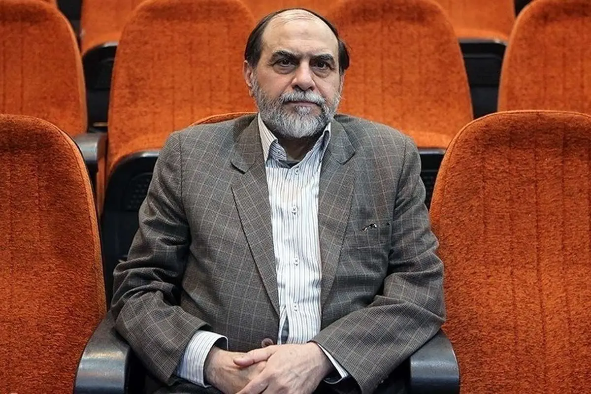 (ویدئو) توهین عجیب رحیمپور ازغدی به افرادی که مهاجرت کردهاند