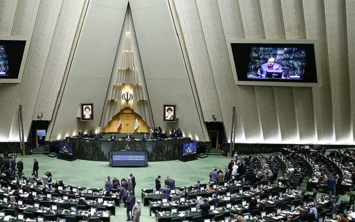 ورود کمیسیون اصل ۹۰ به ماجرای واگذاری خودرو به نمایندگان