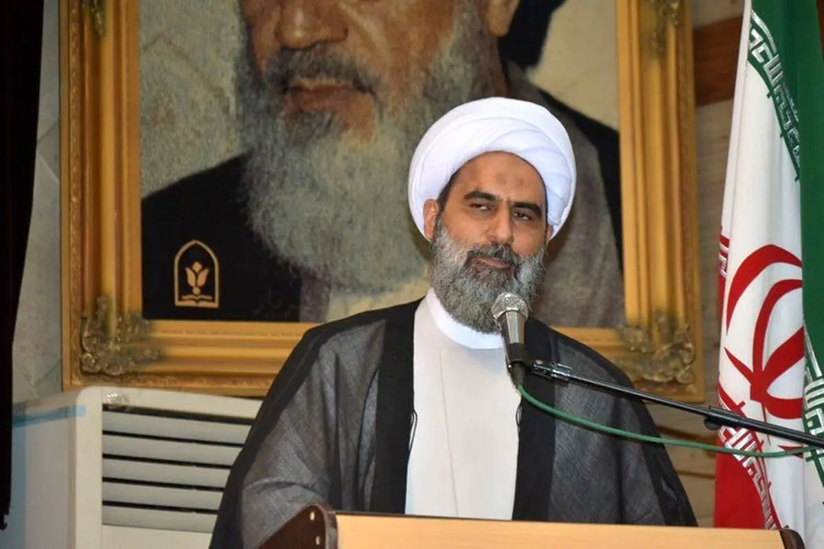 (ویدئو) انتقاد تند امام جمعه ملارد از دولت: نمی‌شود همه پول و ثروت دست شما باشد!
