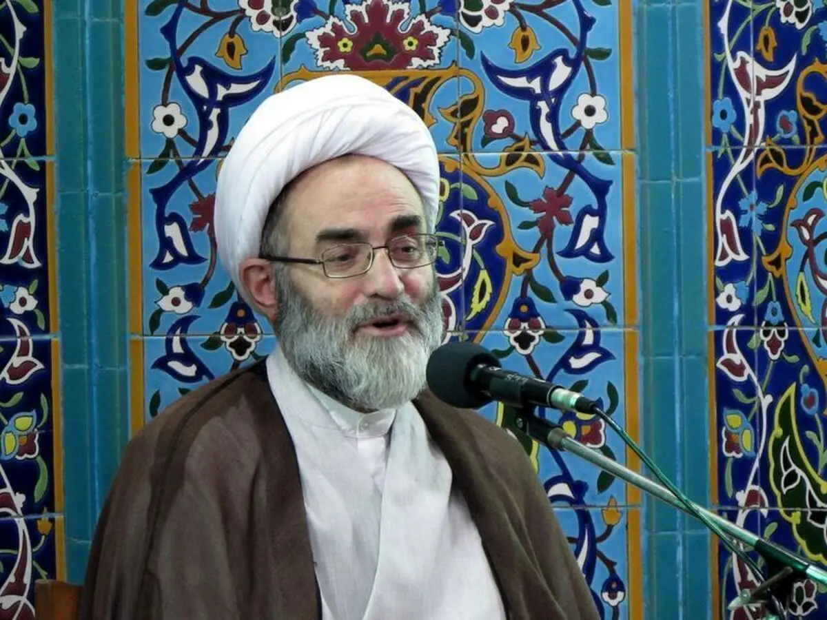(ویدئو) امام جمعه رشت در جشنواره تئاتر کودک ایثار: از زنان و دخترانی که اینجا حجاب را رعایت نکرده‌اند، بیزارم