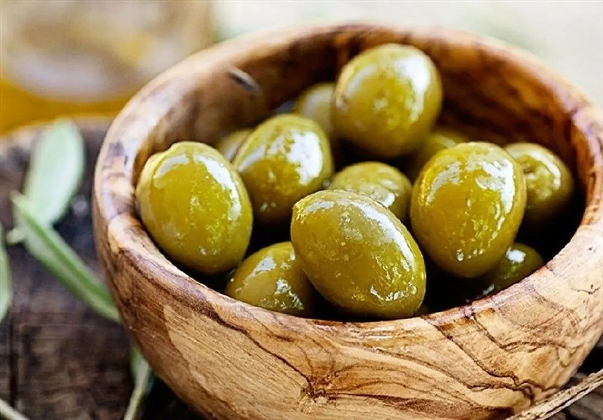 خواص زیتون سیاه بیشتر است یا زیتون سبز؟