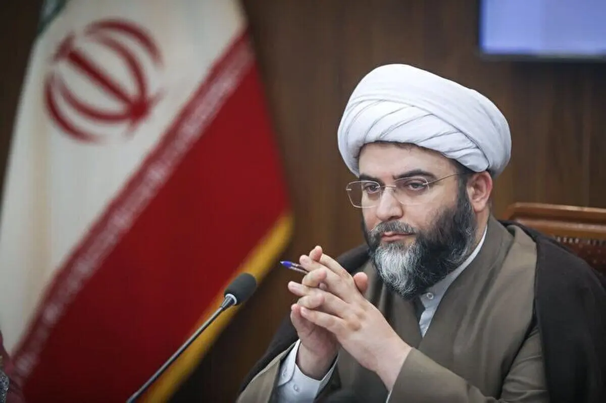 (ویدئو) انتقاد حجت‌الاسلام قمی از رفتار امام جمعه رشت با بدحجاب‌ها