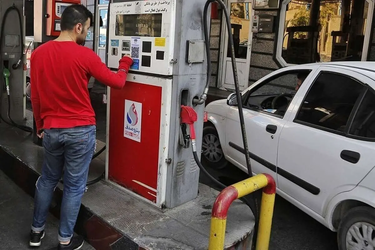 دبیر انجمن صنعت پالایش نفت: واردات بنزین قطعی است