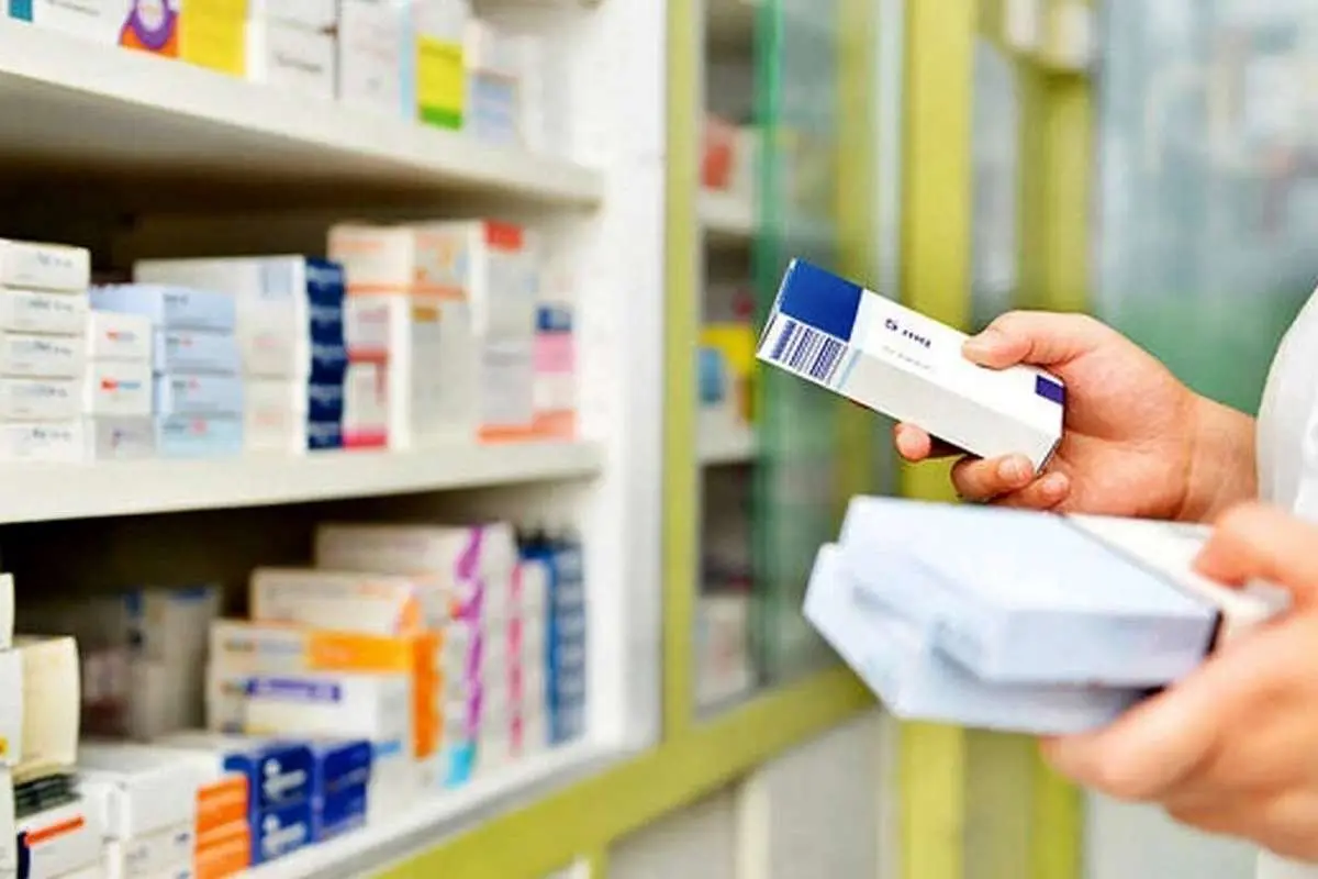 ۵۰۰ قلم دارو از شمول بیمه خارج شده است/یارانه دارویی دولت به تامین اجتماعی پرداخت نشده است