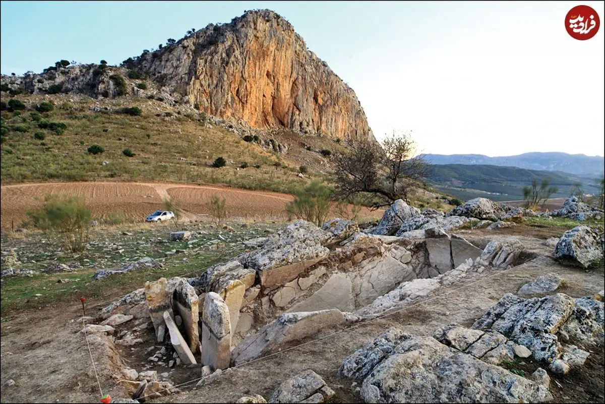 (تصاویر) راز مقبرۀ ۵ هزار ساله در صخرۀ غول خفته!