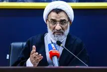 دبیر شورای‌عالی انقلاب فرهنگی: قانون منع فعالیت ایرانیان دو تابعیتی تحمیل انگلیس است!
