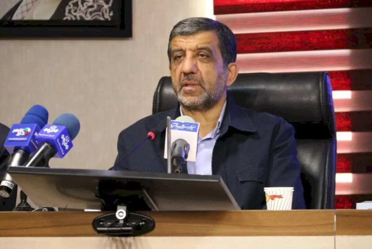 واکنش ضرغامی به احتمال افزایش ۱۰۰ درصدی قیمت بلیط هواپیما
