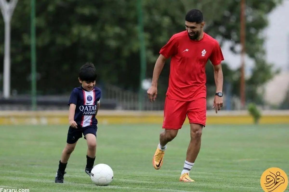 مدافع ملی‌پوش مربی مهد کودک شد!
