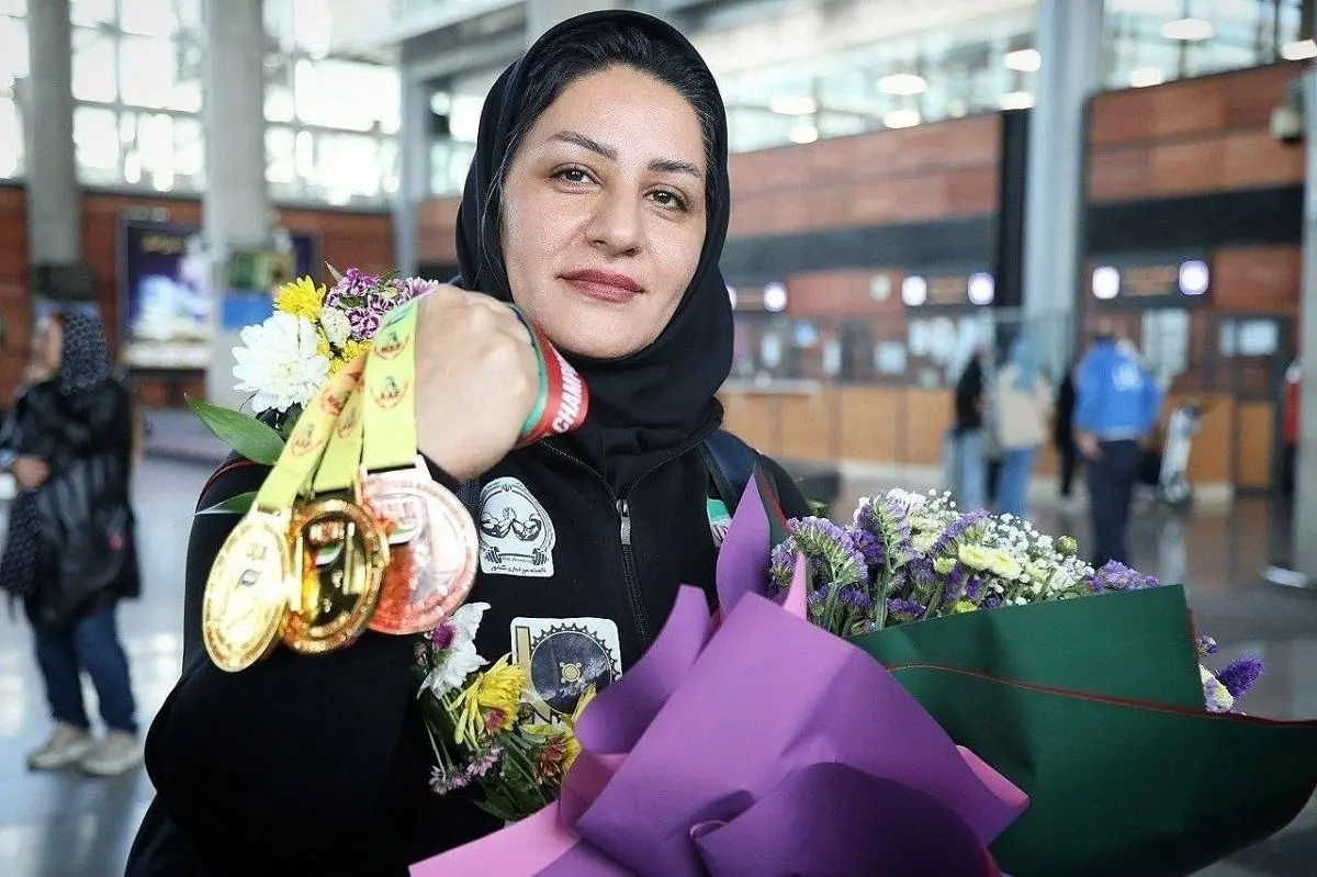به خاطر مشخص شدن قسمتی از آرنج مان این رشته را ممنوع کردند!/ مچ پسر‌های فامیل را خواباندم!