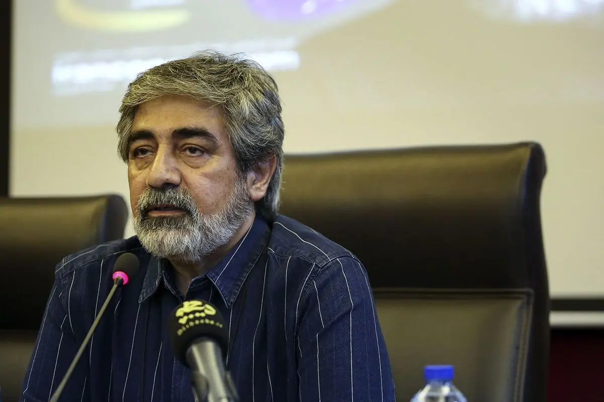 خواننده معروف به خاک سپرده شد