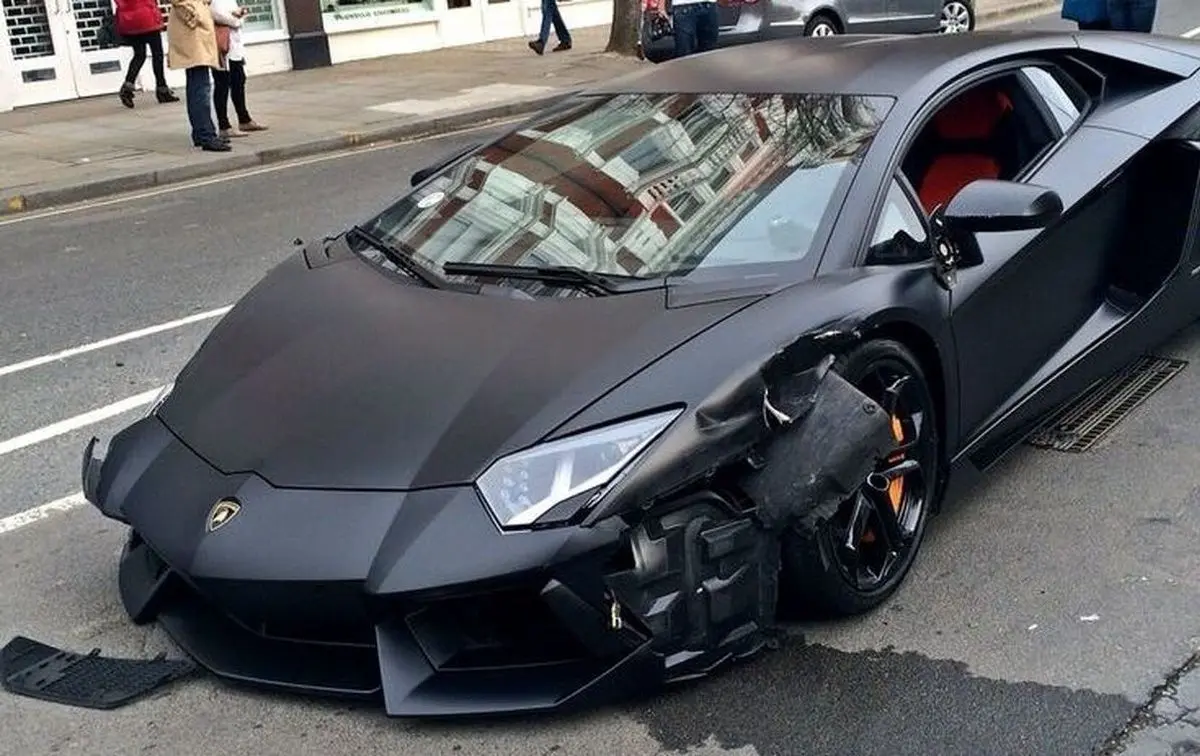 (ویدئو) نابود کردن لامبورگینی میلیون دلاری به اسم تست مقاومت