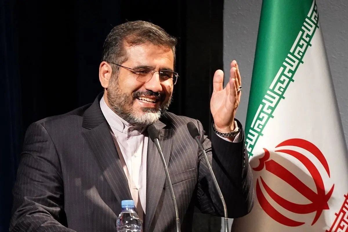 وزیر ارشاد: هیچ مجموعه‌ای را به واسطه تخلف یک نفر دچار مشکل نمی‌کنیم