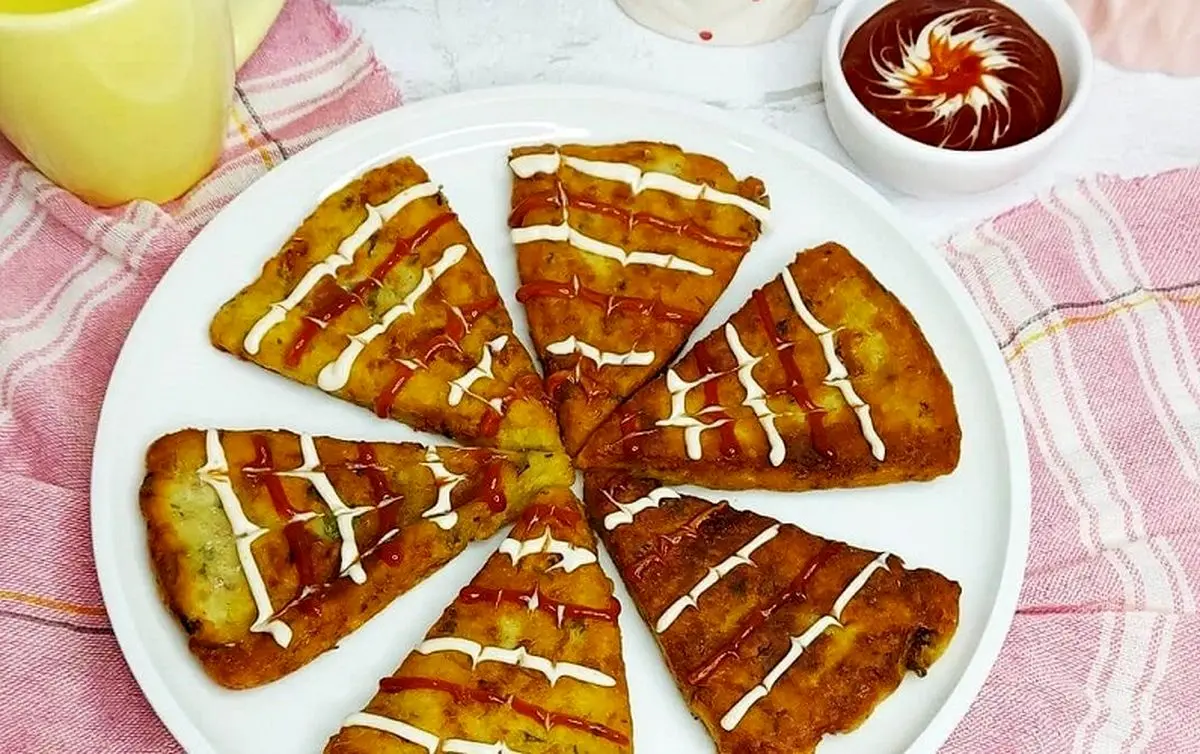 طرز تهیه پیتزا سیب زمینی بدون فر؛ فوری و ساده