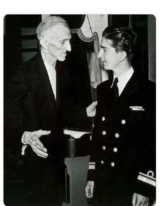 (تصویر) مرد مرموز علم و فناوری با آخرین شاه یوگسلاوی!