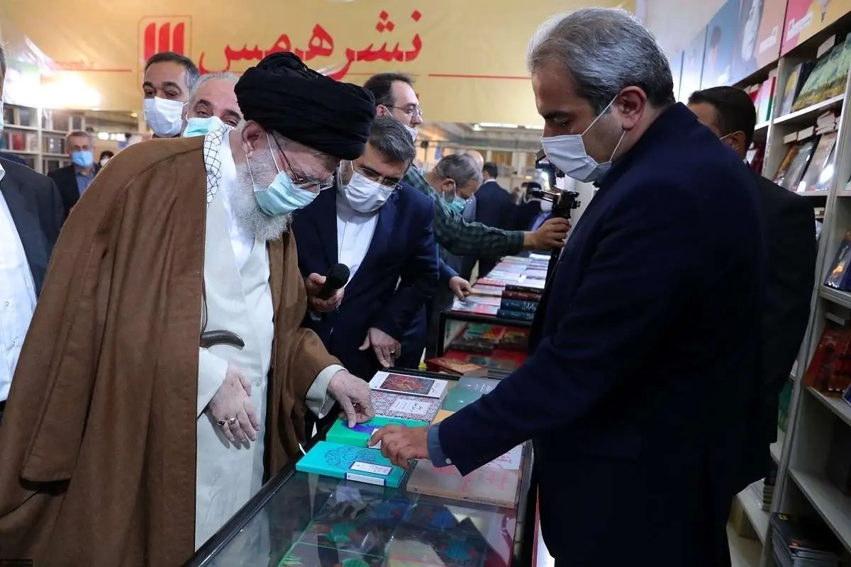 (ویدئو) رهبر انقلاب: غلبه داستان‌های خارجی مربوط به کودک عیب بزرگی است