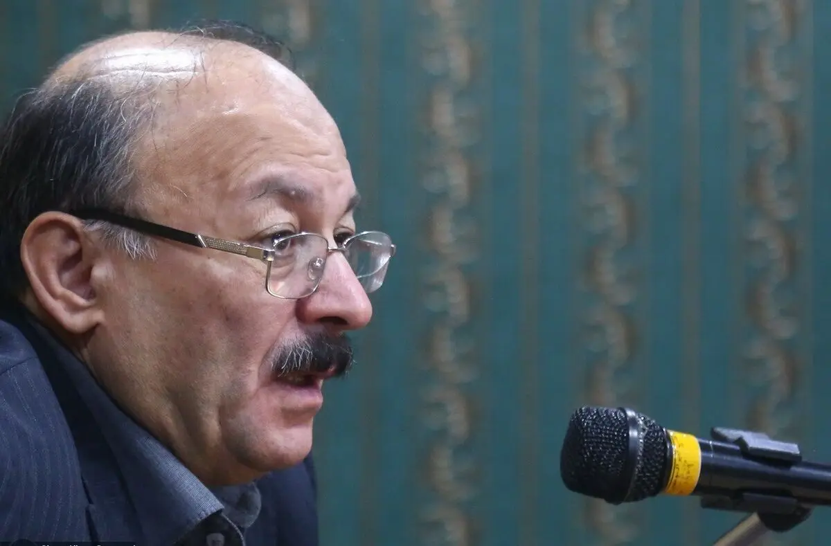 بیژن عبدالکریمی: مشکلات امروز جامعه ما ناشی از نبود نگاه فلسفی است