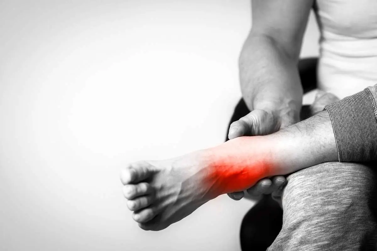 دردهای مچ پا چه زمانی خطرناک هستند؟