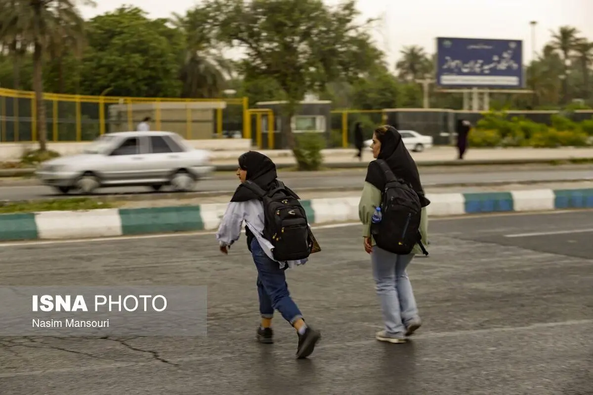 (تصاویر) گذر پرخطر ورودی دانشگاه چمران