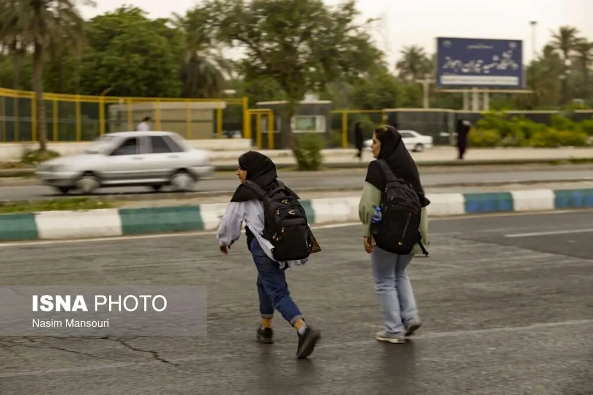 (تصاویر) گذر پرخطر ورودی دانشگاه چمران