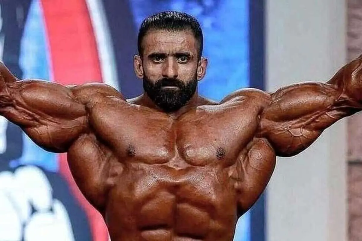 (عکس) هادی چوپان در راه انگلیس
