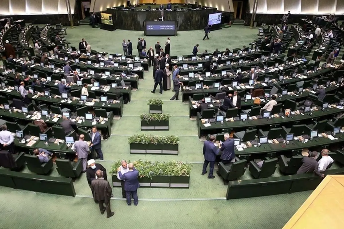 اسامی ۲۲۹ نماینده که اعلام کردهاند خودروی خارج از نوبت نگرفتهاند