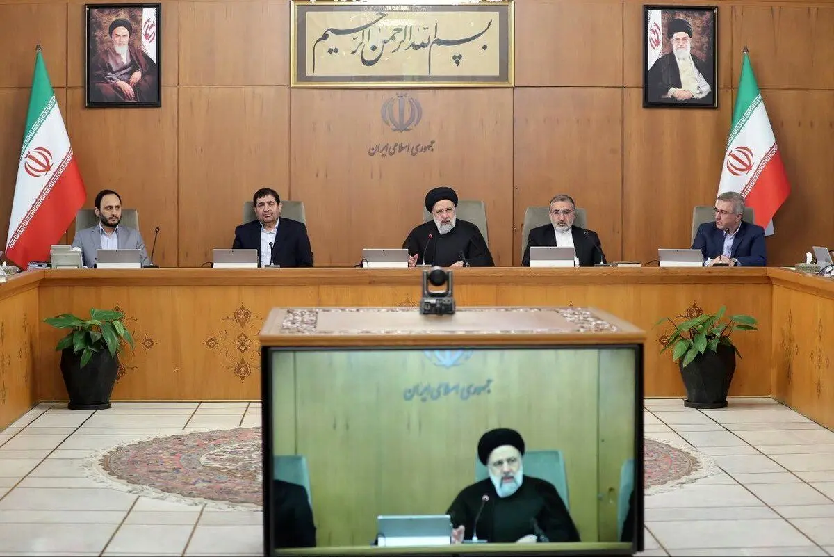 ماموریت رئیسی به بانک مرکزی برای کاهش و حذف تبادلات دلاری