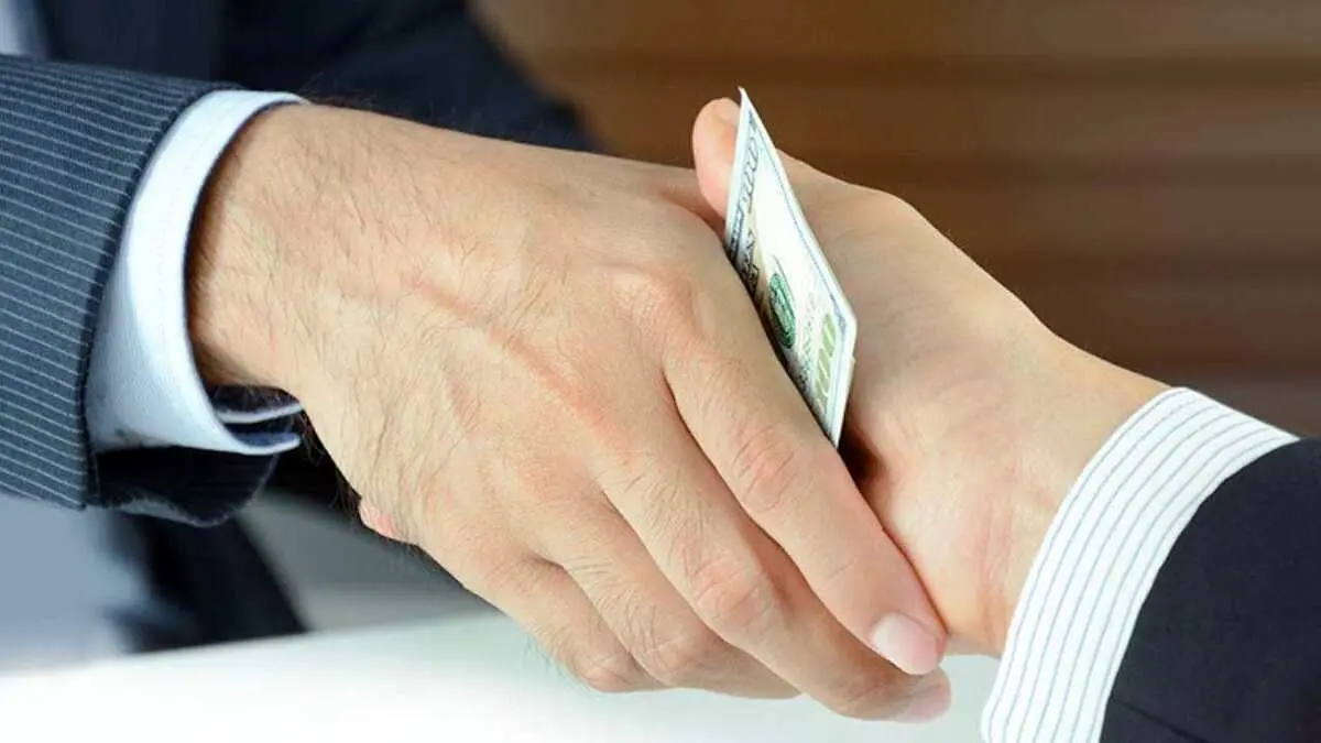 خط بی‏‏‌پایان فساد از کجا شروع شد؟