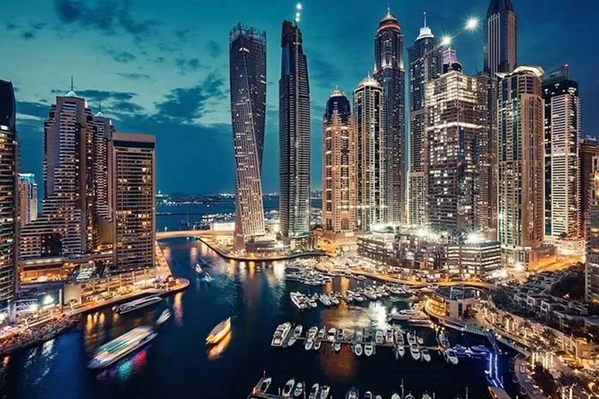 چرا تور دبی انتخاب مناسبی برای بازدید در سال 1402 است؟