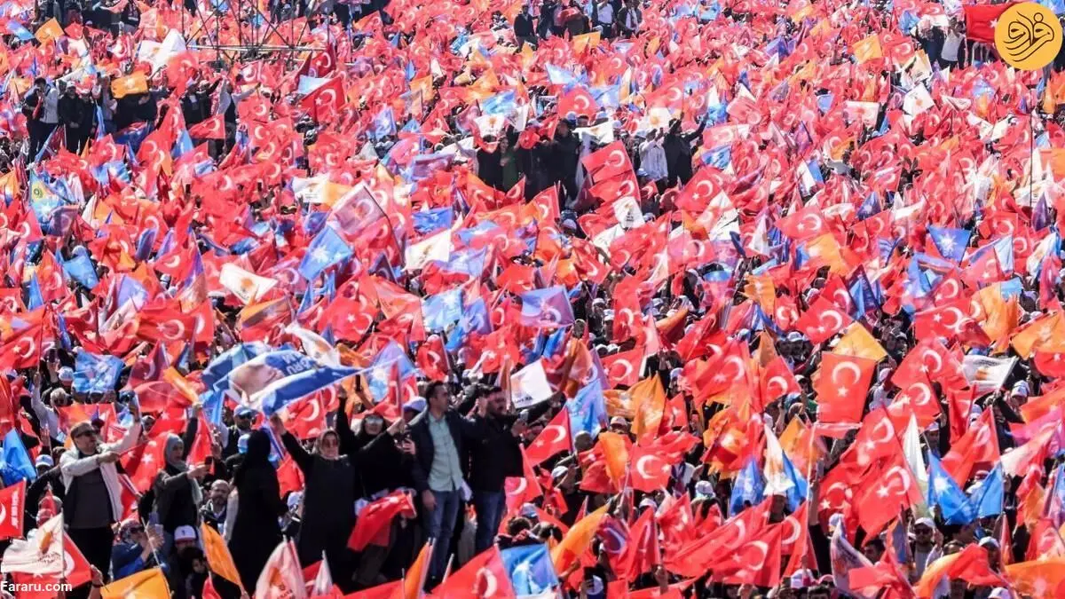 (تصاویر) حاشیه‌هایی از تجمع بزرگ هواداران اردوغان