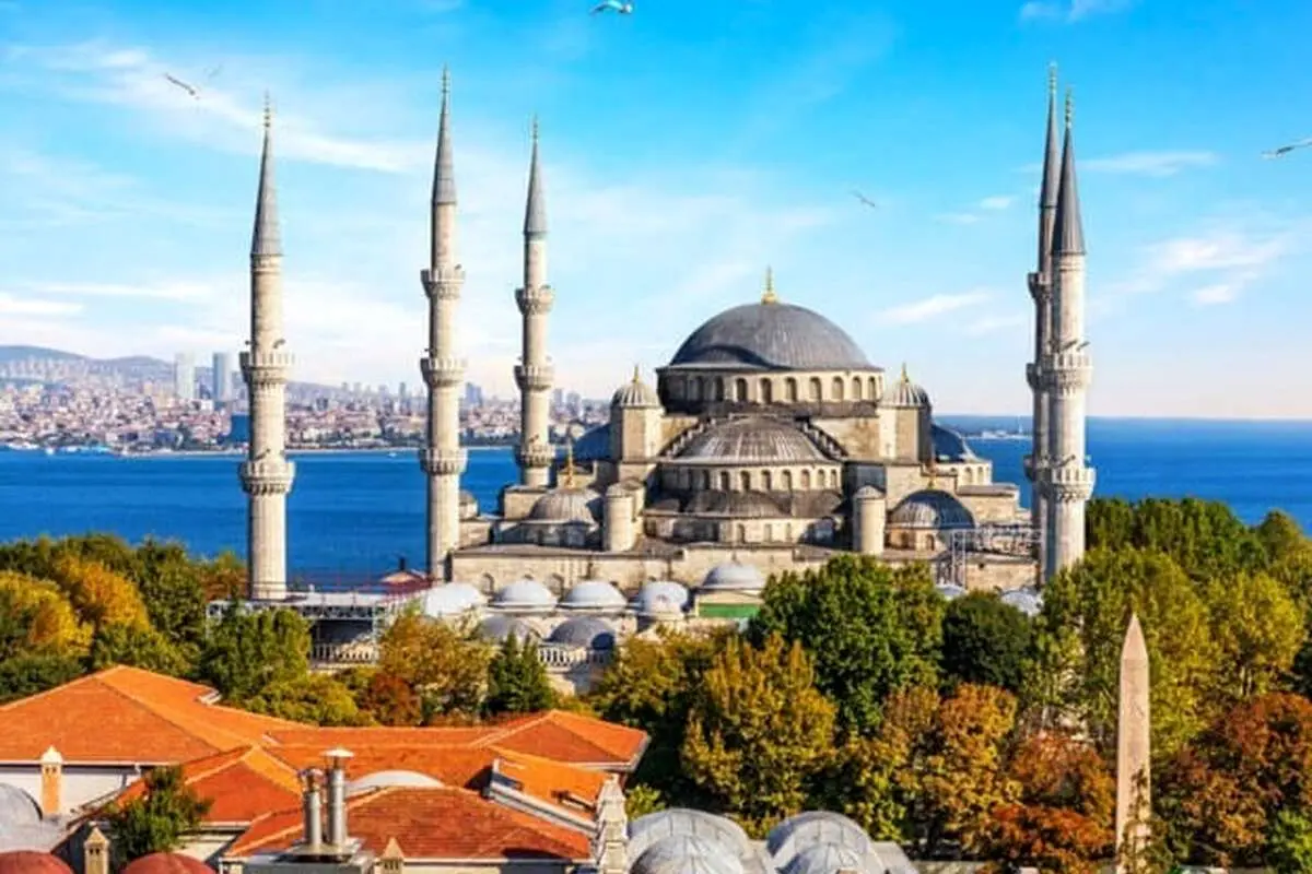 بهترین تورهای خارجی در آژانس قصر شیرین تهران در تابستان ۱۴۰۲