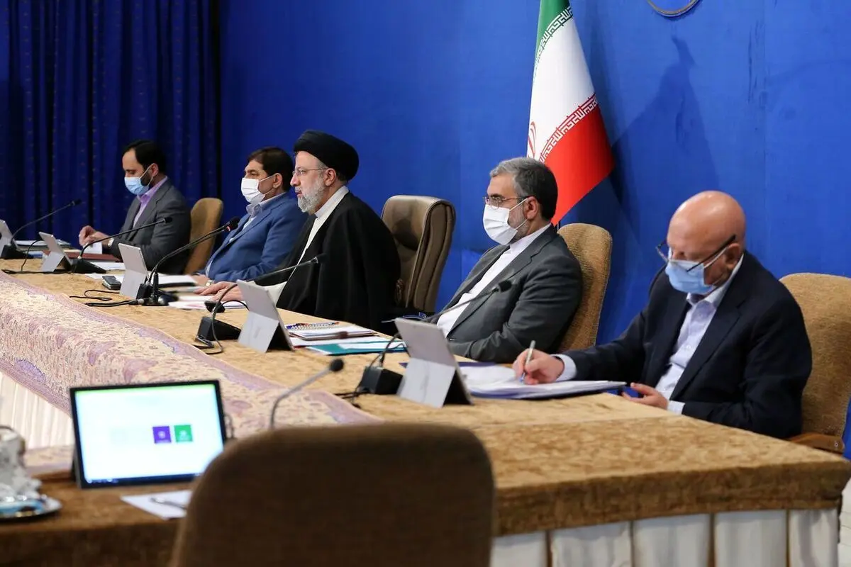 دولت سیزدهم؛ از کرامت و عدالت تا آزمون و خطاهای مدیریتی