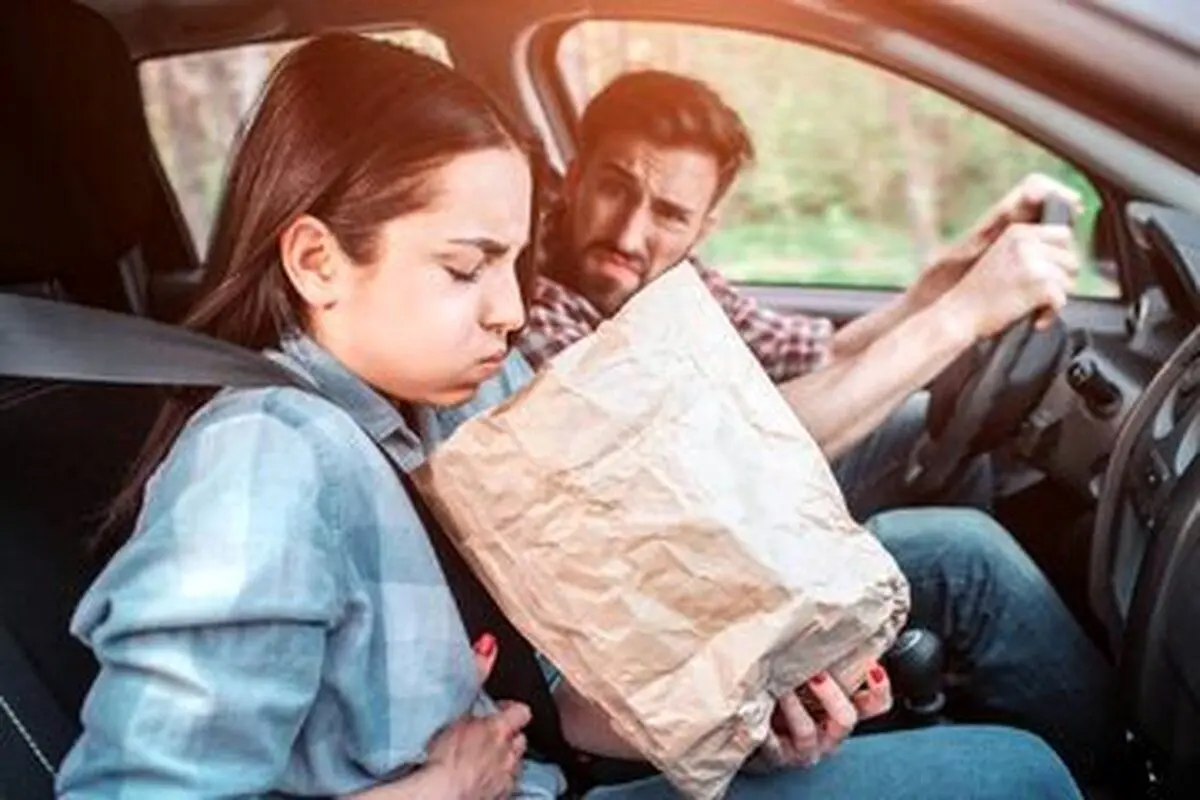 برای رفع حالت تهوع در ماشین چه بخوریم؟