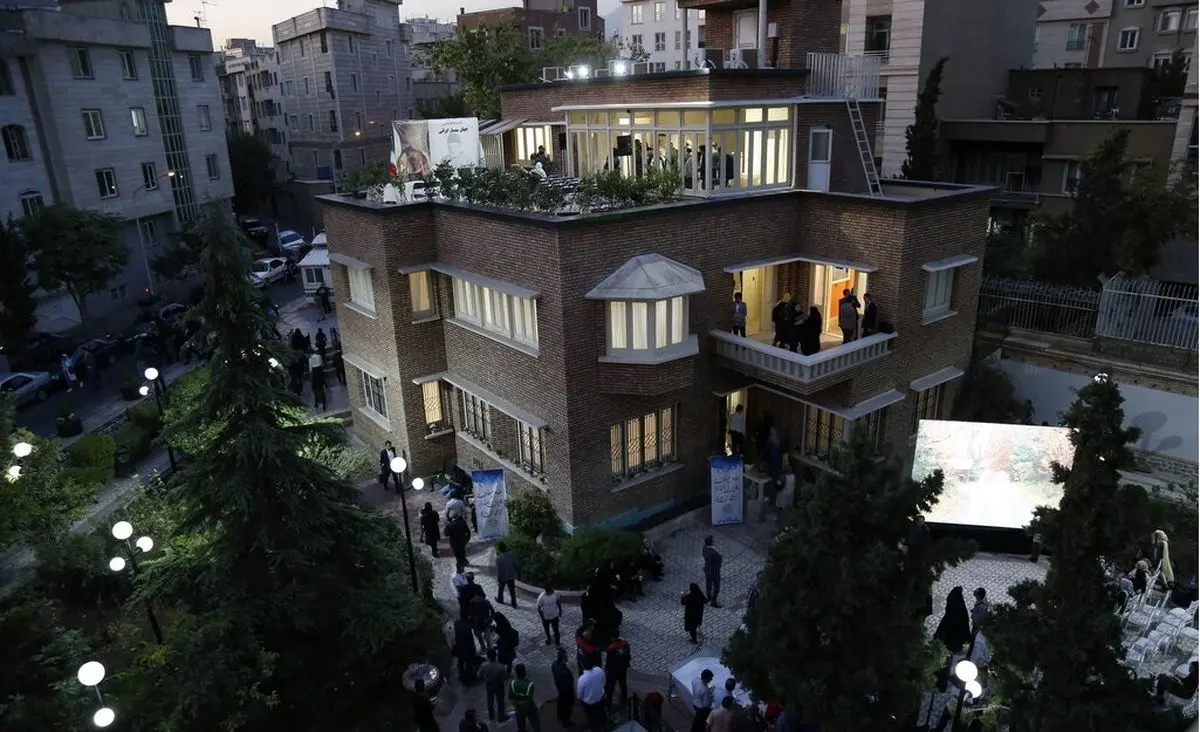 (تصاویر) انتهای کوچه سخن در بهار شیراز چه خبر است؟/ صاحب این خانه از معروف‌ترین معماران ایرانی است