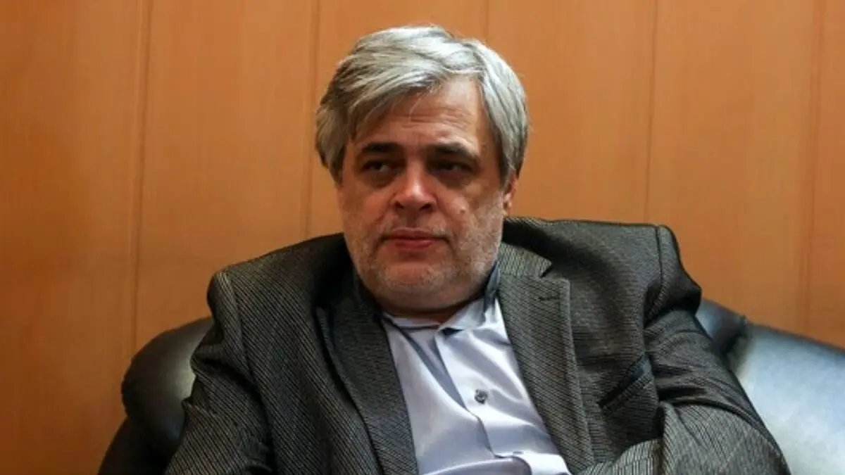 طعنه سنگین یک اصولگرا به وزیر رئیسی: یواشکی پاسخ دهید، از دوستان «امام صادقی» سر کسی بی کلاه مانده؟