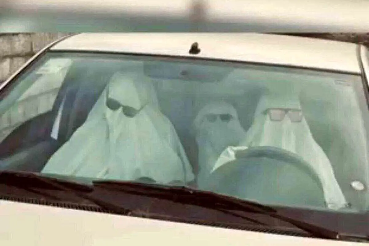دستگیری ارواح سرگردان در تبریز/ فراجا: 5 نفر با استفاده از پارچههای سفید خود را شبیه به روح کرده بودند