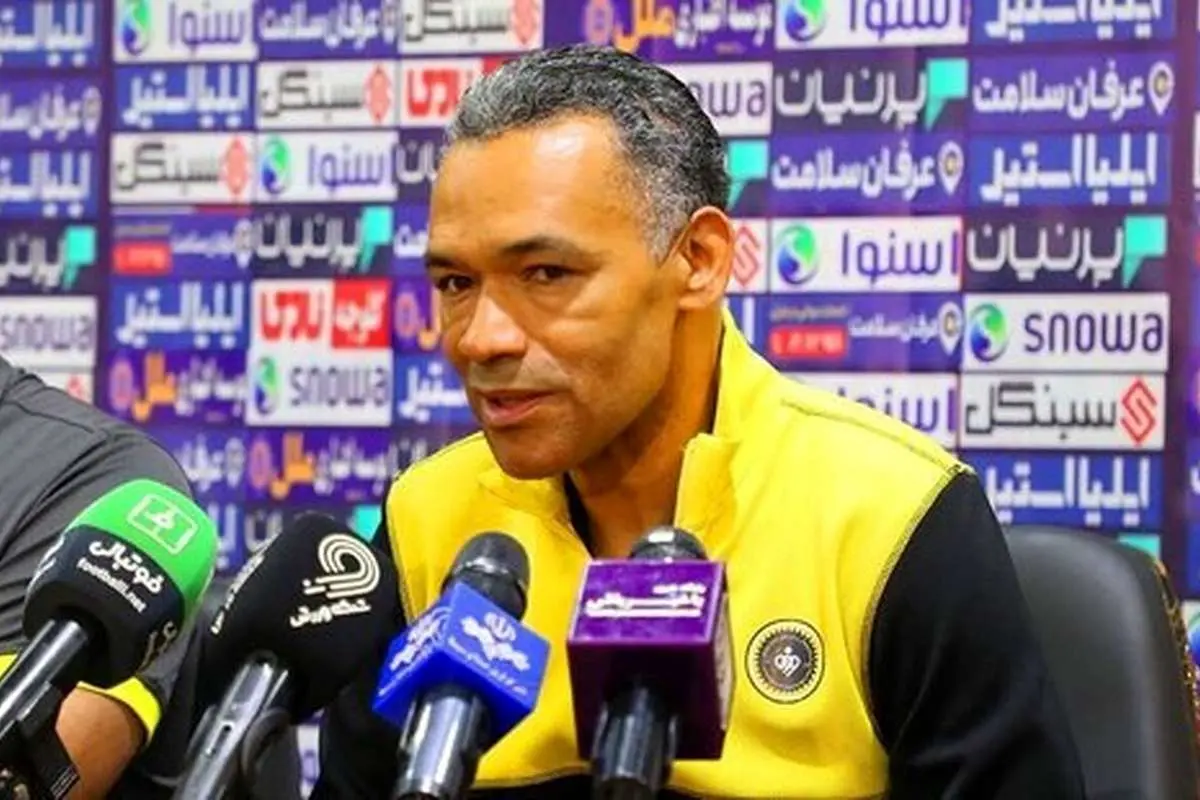 مورایس: تیمی که دوم میشود قهرمان نیست، به پرسپولیس تبریک میگویم