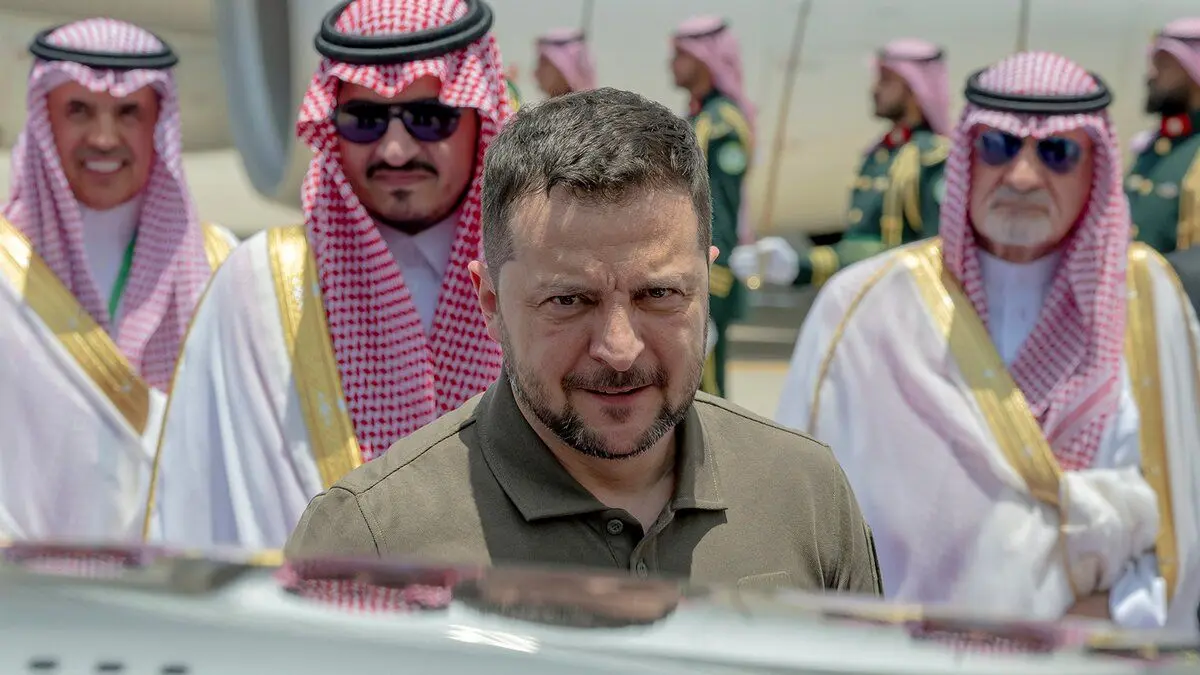پشت‌پرده حضور عجیب زلنسکی در نشست اعراب؟