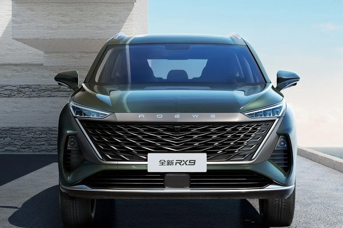 (تصاویر) رووی آر اکس۹؛ کابین عالی خودرو چین